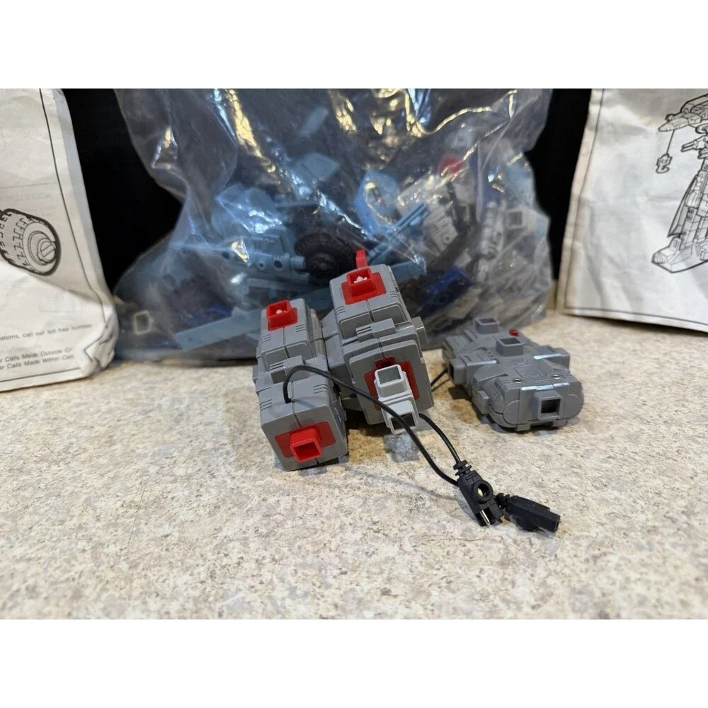 Vintage 1986 Tomy Tomics Rotary Commander Fleetforce Parts Lot Motors Remote
